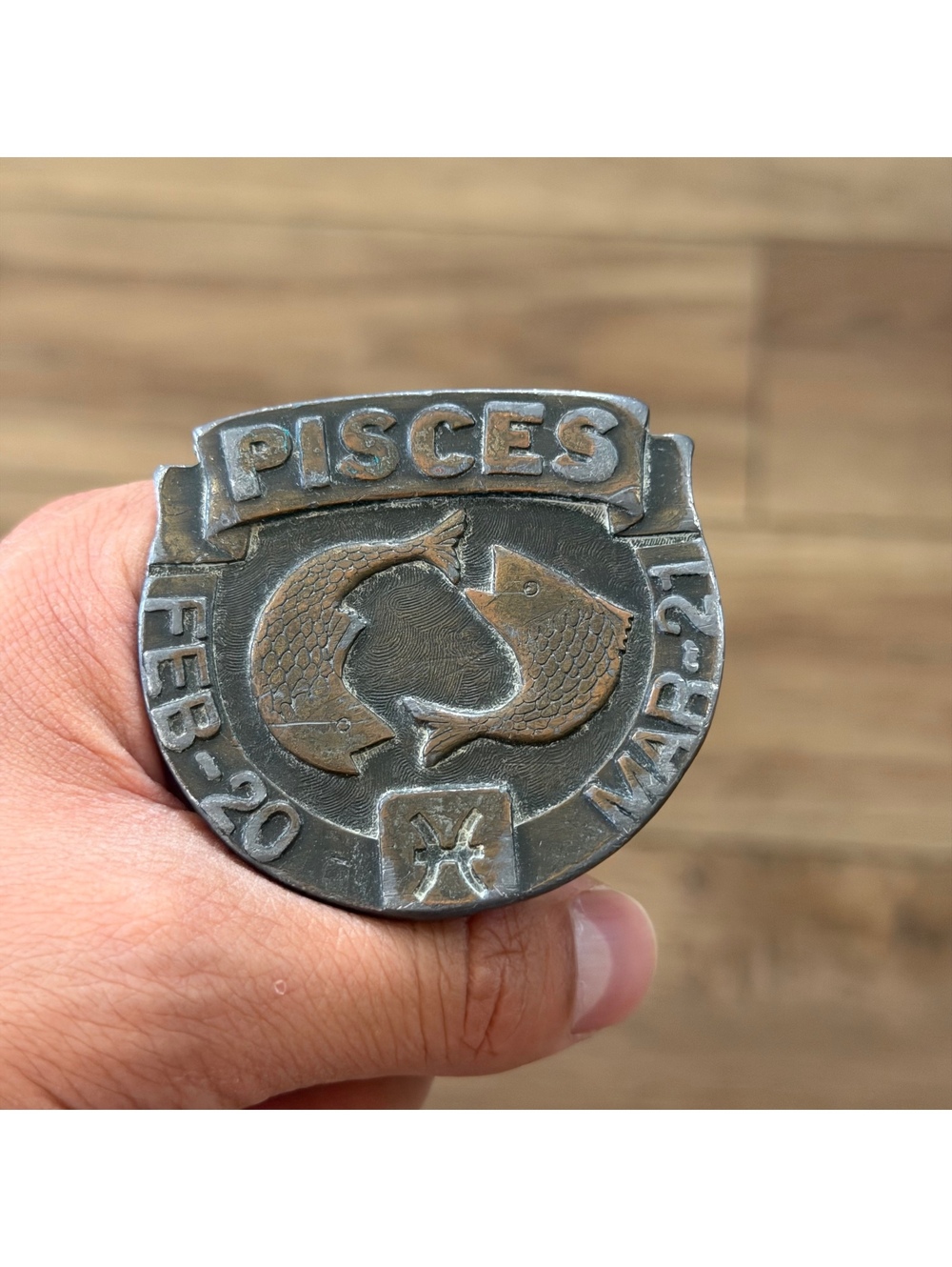 Vtg 1976 Bergamot Brass Works Pisces Zodiac Belt Buckle